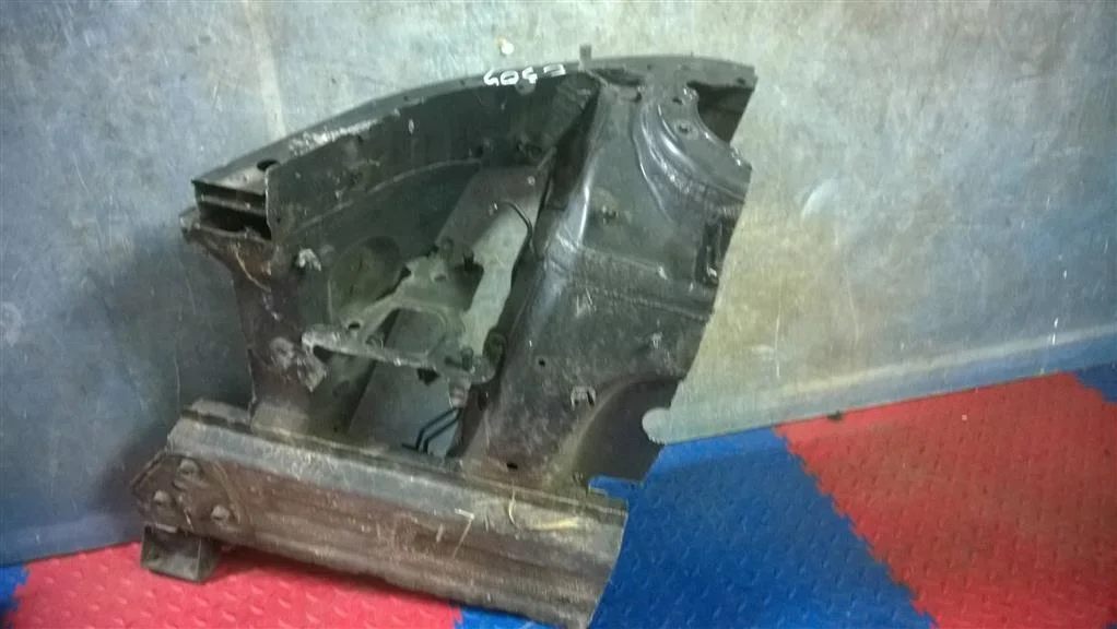 лонжерон BMW X3 F25  N47D20C 184 лс 2.0D