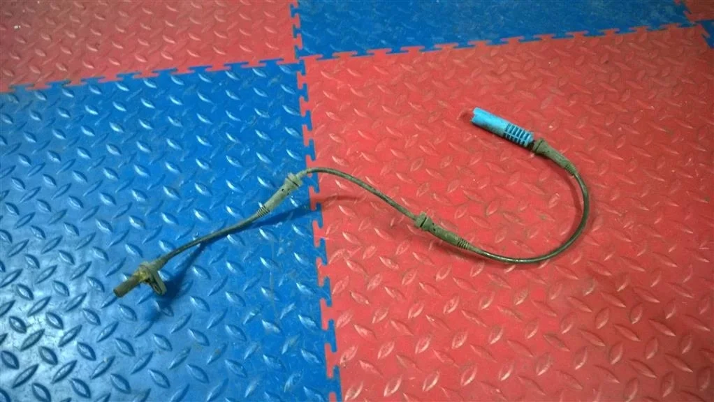 датчик abs BMW 5-серия E60/E61  N47D20A 177 лс 520d