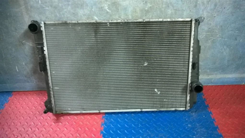 радиатор основной BMW X3 F25  N47D20C 184 лс 2.0D