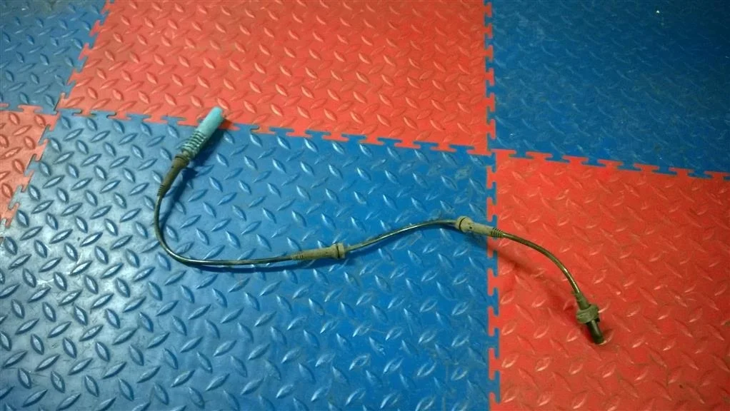 датчик abs BMW 5-серия E60/E61  N47D20A 177 лс 520D