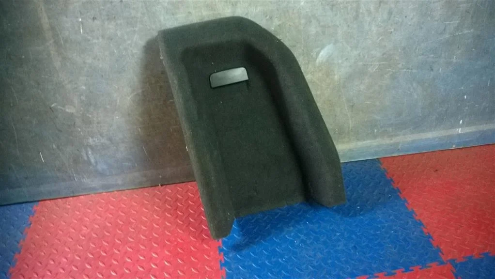 обшивка багажника BMW X3 F25  N47D20C 184 лс 2.0D