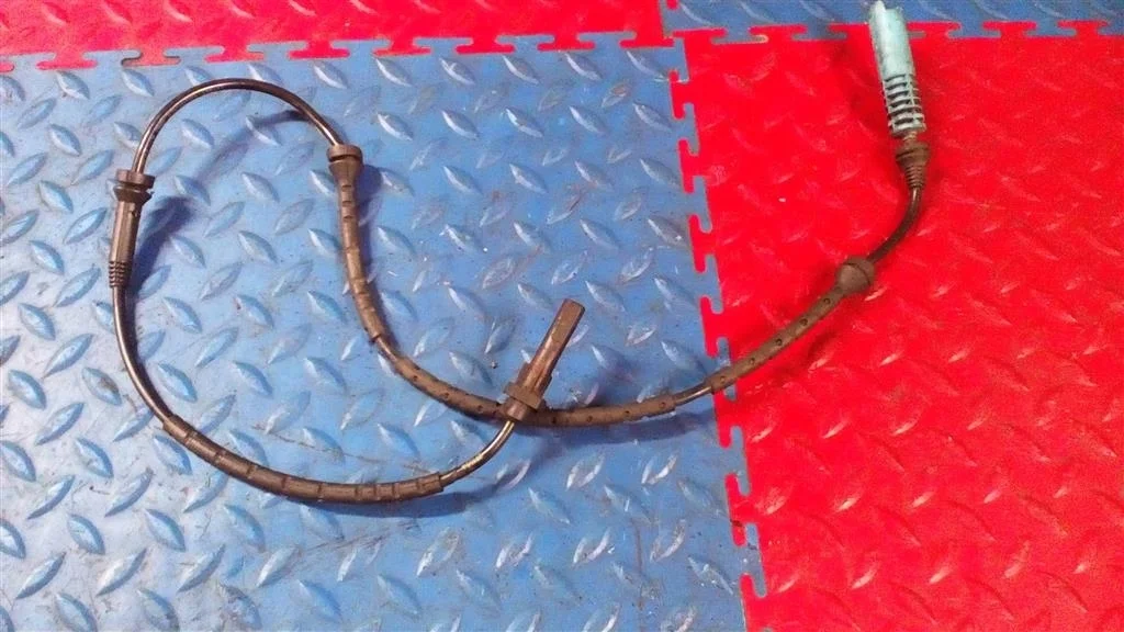 датчик abs BMW X3 E83  N47D20A 177лс 2.0D