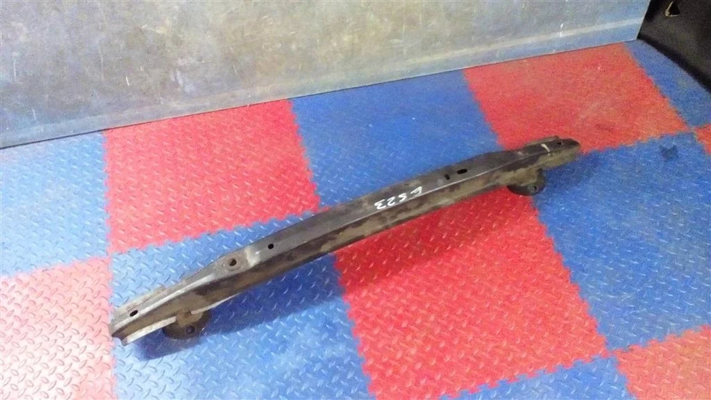 усилитель заднего бампера BMW X3 E83  N47D20A 177лс 2.0D