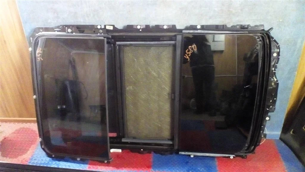 люк в сборе электрический BMW X3 F25  N20B20A 245 лс 2.0i