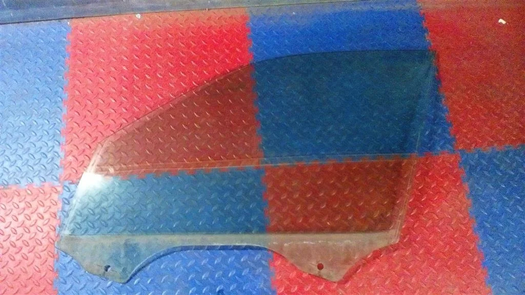 стекло двери BMW X5 E70 51337137013  M57N2 306d3 235 лс 2007 TITANSILBER METALLIC (354)