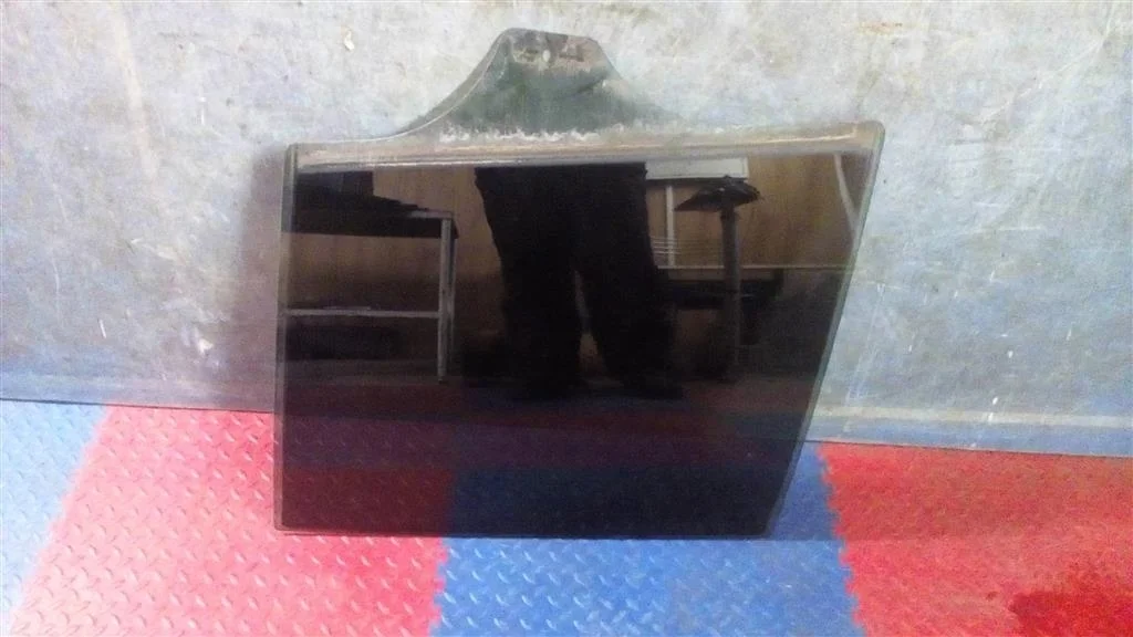 стекло двери BMW X5 E70 51357163751  N52B30 272лс 3.0i 2008 ALPINE WHITE (Белоснежный) (300)