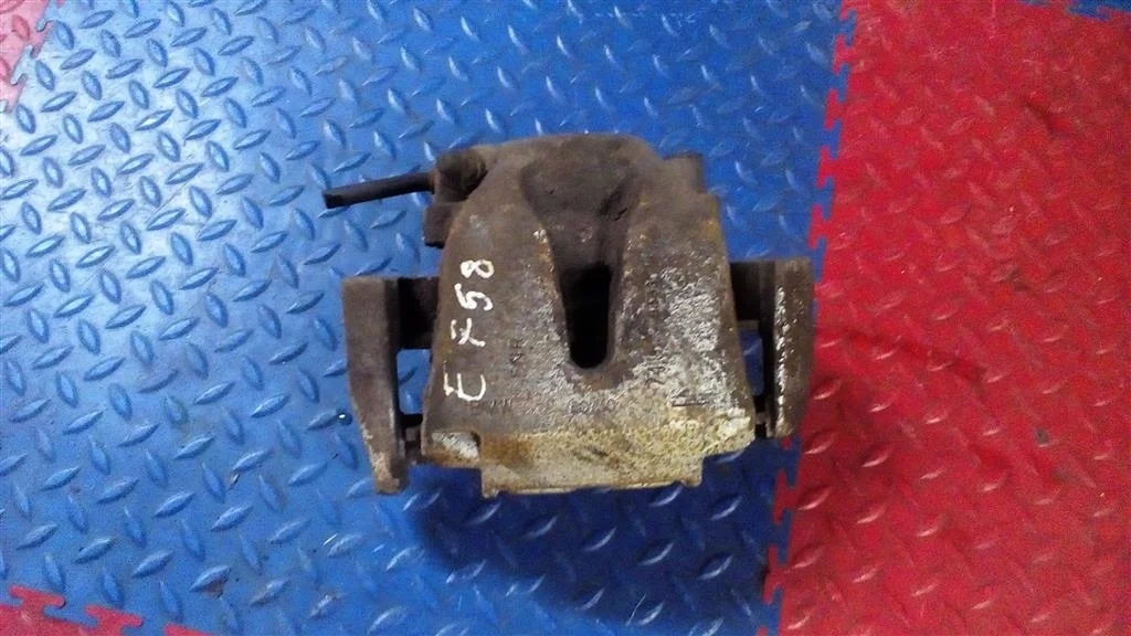 суппорт BMW X5 E70  M57N2 306d3 235 лс