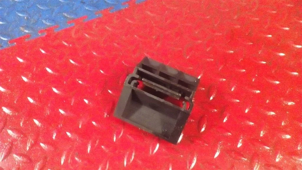 кронштейн радиатора BMW X5 E53  M54B30 231 лс 3.0i