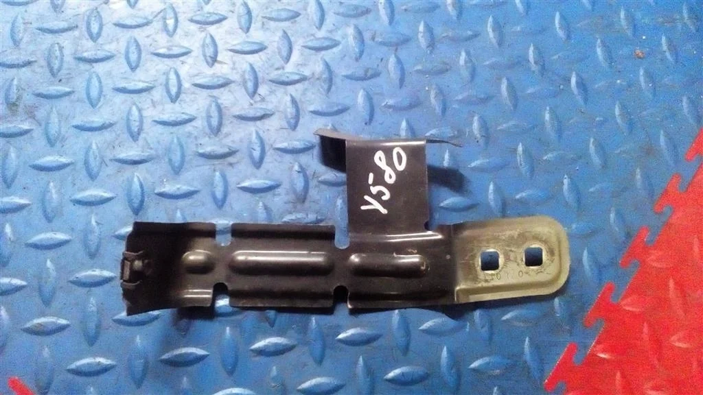 кронштейн крыла переднего BMW X3 F25