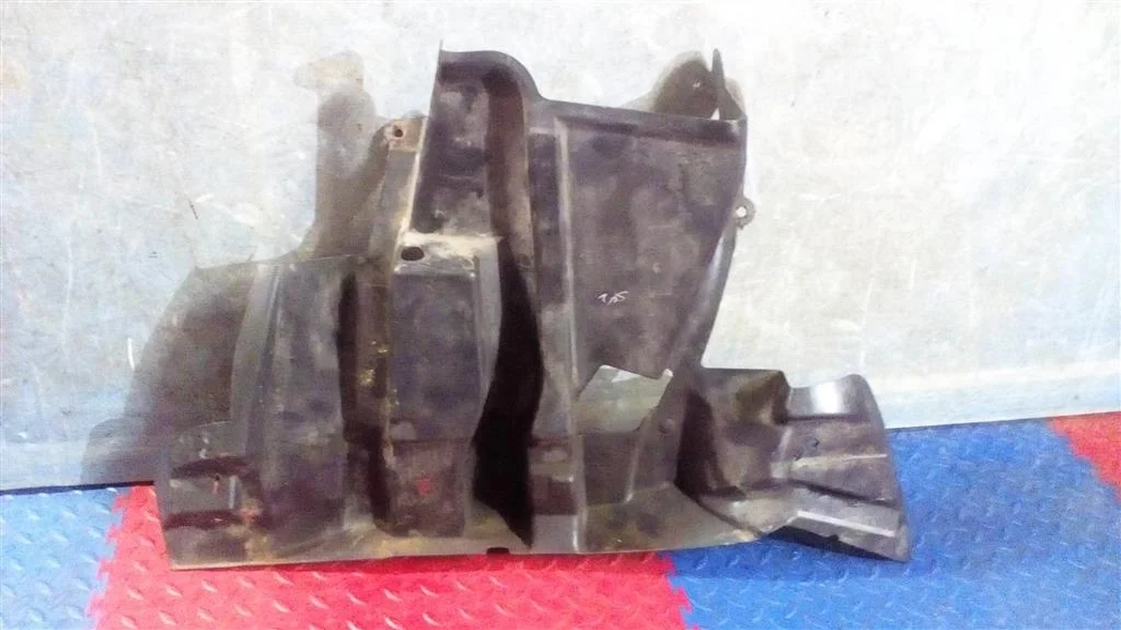 пыльник двигателя боковой BMW X5 E53 51718408960  M54B30 231 лс 3.0i 2003 BLACK SAPPHIRE METALLIC (475)