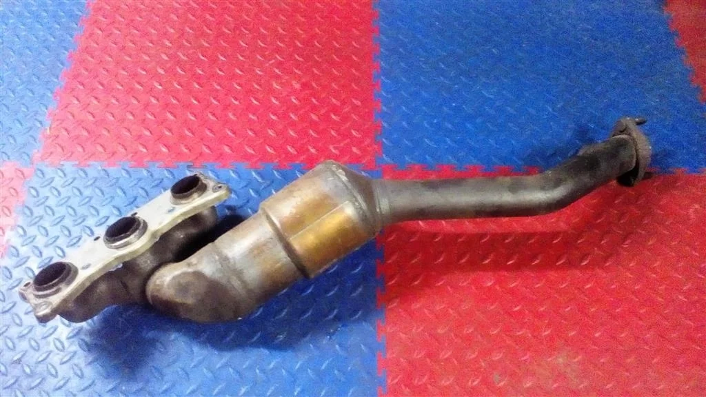 коллектор выпускной BMW X5 E70  N52B30 272лс 3.0i