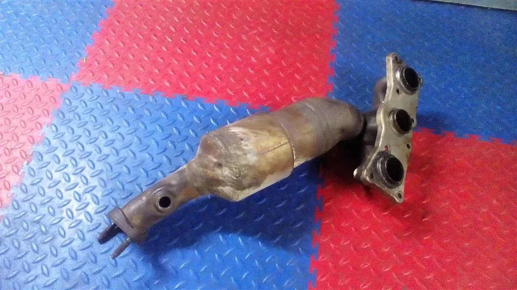 коллектор выпускной BMW X5 E70  N52B30 272лс 3.0i
