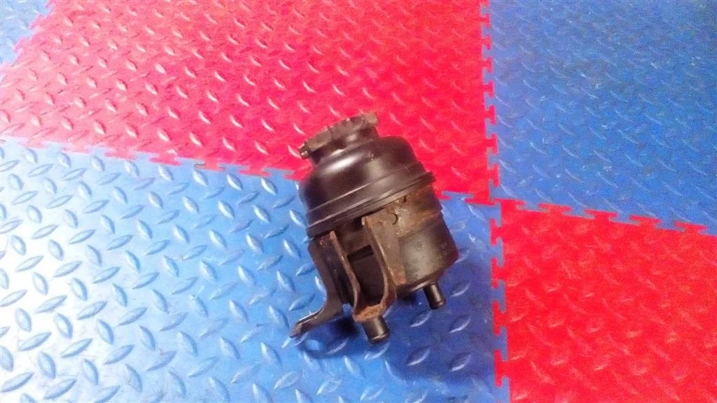 бачок гидроусилителя BMW X5 E53  M54B30 231 лс 3.0i