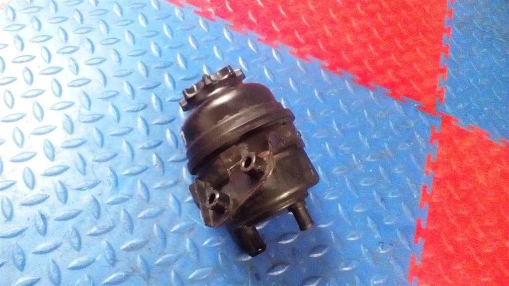 бачок гидроусилителя BMW X5 E53  M62B44 286 лс 4.4i