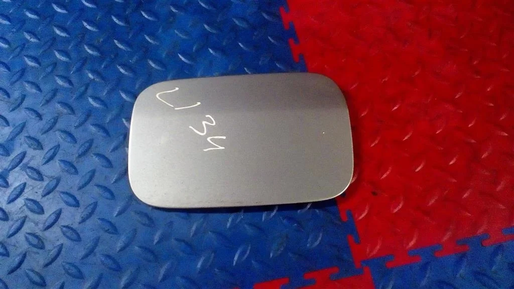 лючок бензобака BMW X3 E83  M54B30 231лс 3.0i