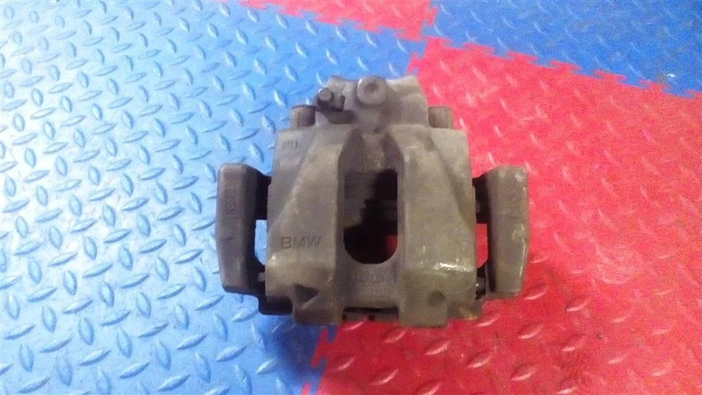 суппорт BMW X3 F25 34106790921  N20B20A 245 лс 2.0i 2013 BLACK SAPPHIRE METALLIC (475)