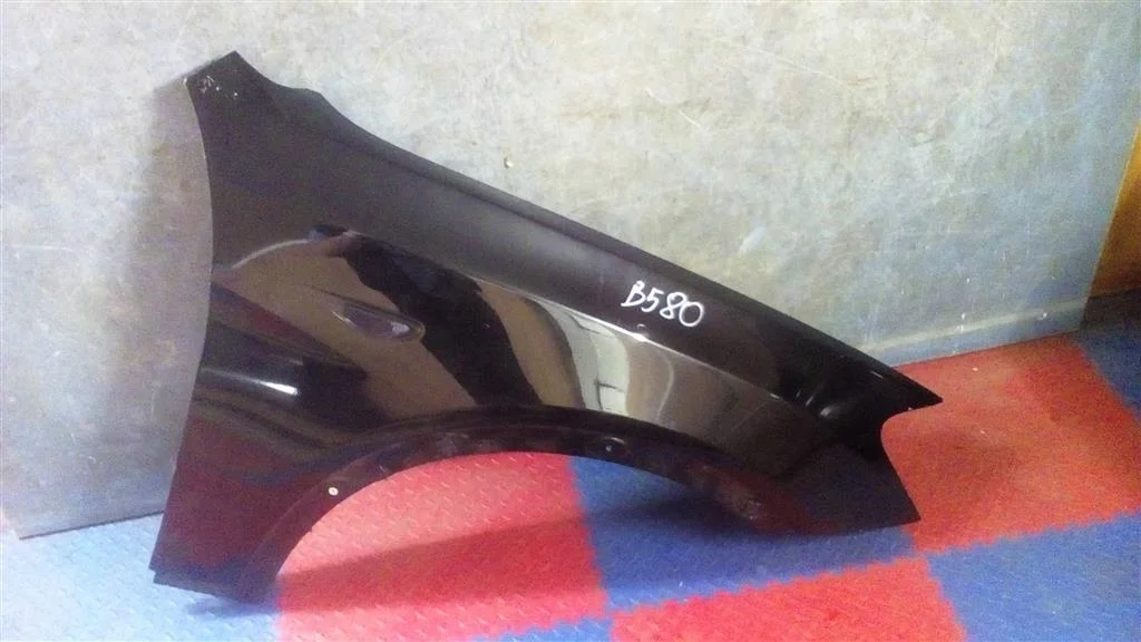крыло BMW X3 F25  N20B20A 245 лс 2.0i