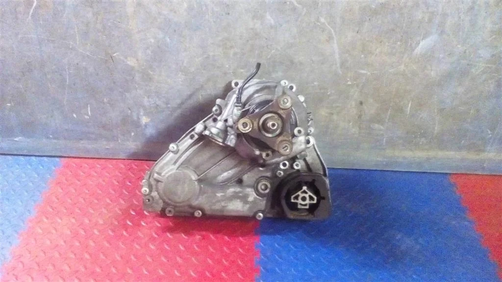 коробка раздаточная BMW X3 F25  N20B20A 245 лс 2.0i