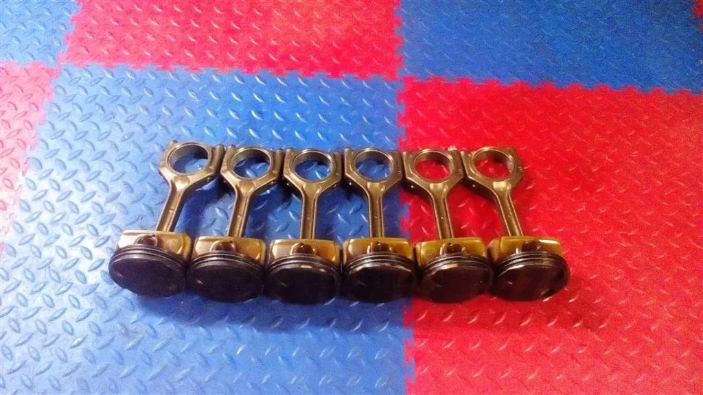 поршень с шатуном BMW X5 E70  N52B30 272лс 3.0i