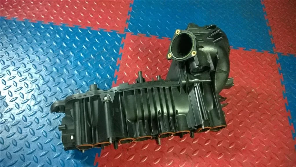 коллектор впускной BMW X3 E83  N47D20C 177лс. 2.0D