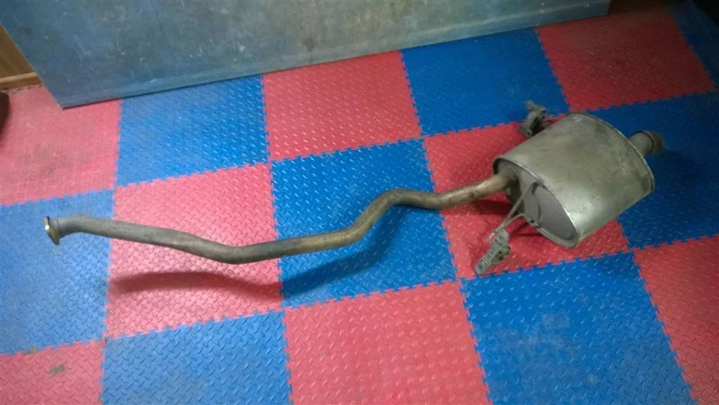 глушитель часть BMW X5 E53 18107502184  M54B30 231 лс 3.0i 2004 Toledoblau 482 Толедо Синий