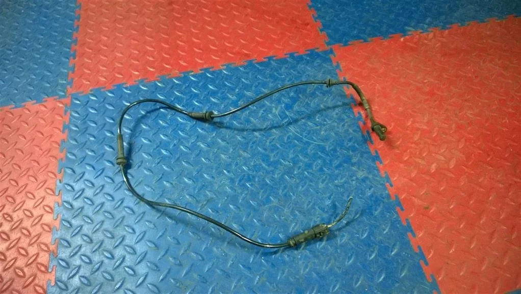 датчик abs BMW X3 F25  N55B30A 306 лс 3.0i