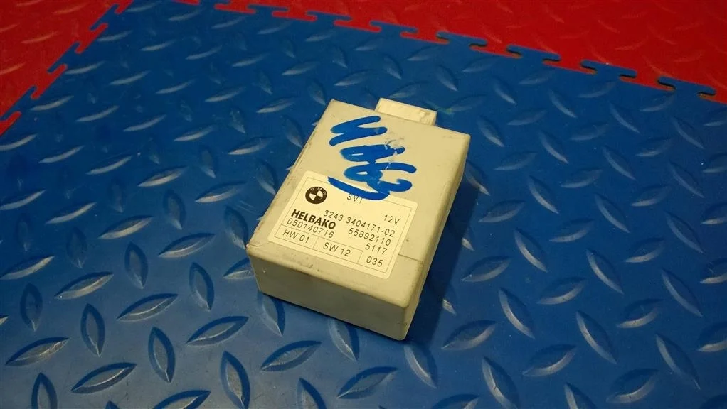 блок управления сервотроника BMW X3 E83  M54B30 231ЛС 3.0I