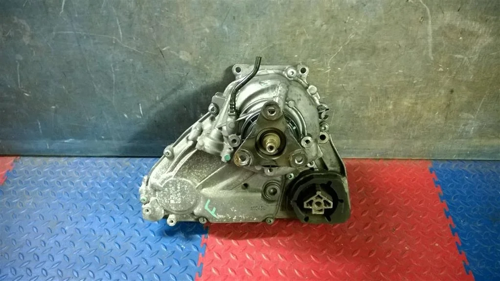 коробка раздаточная BMW X3 F25  N55B30A 306 лс 3.0i