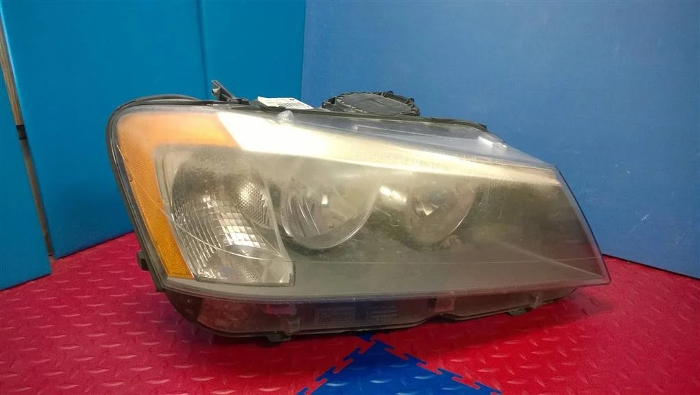 фара BMW X3 F25  N52B30A 272 лс 3.0i