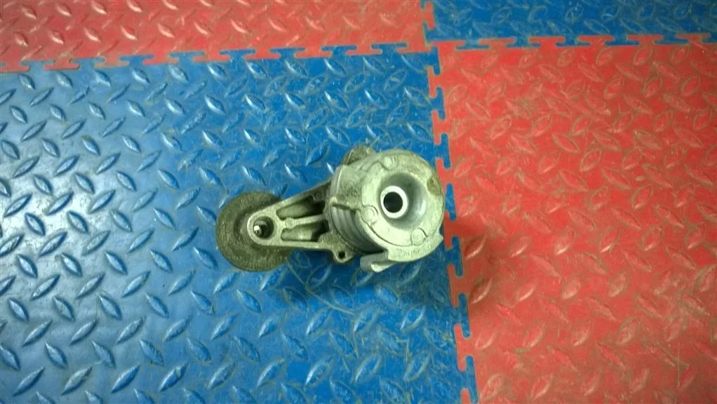 натяжитель ремня BMW X3 E83  N52B30 272лс  3.0i