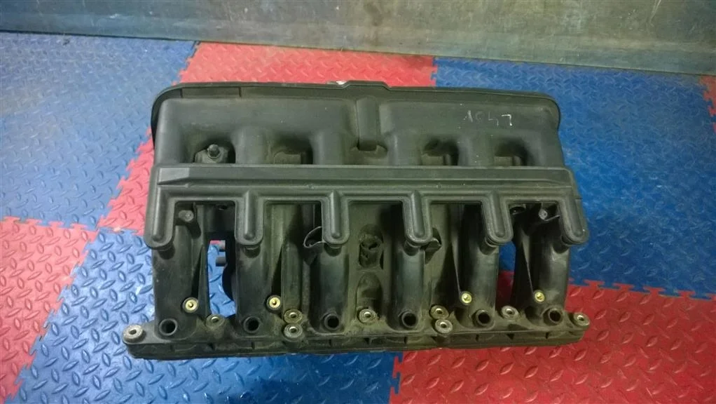 коллектор впускной BMW X3 E83  M54B30 231 лс 3.0i