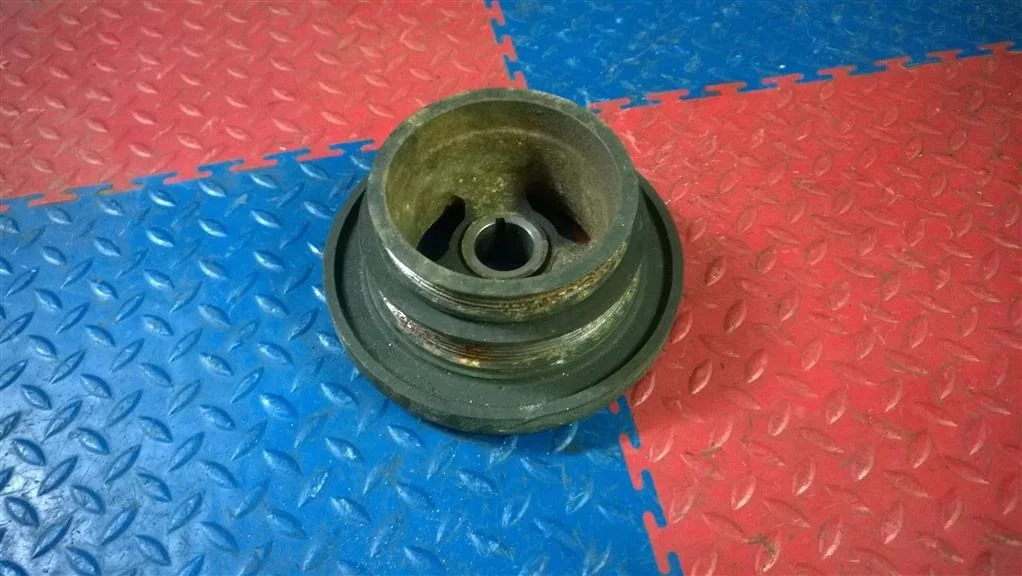 шкив коленвала BMW X3 E83 11237513862  M54B30 231 лс 3.0i 2004 BLACK SAPPHIRE METALLIC (475)