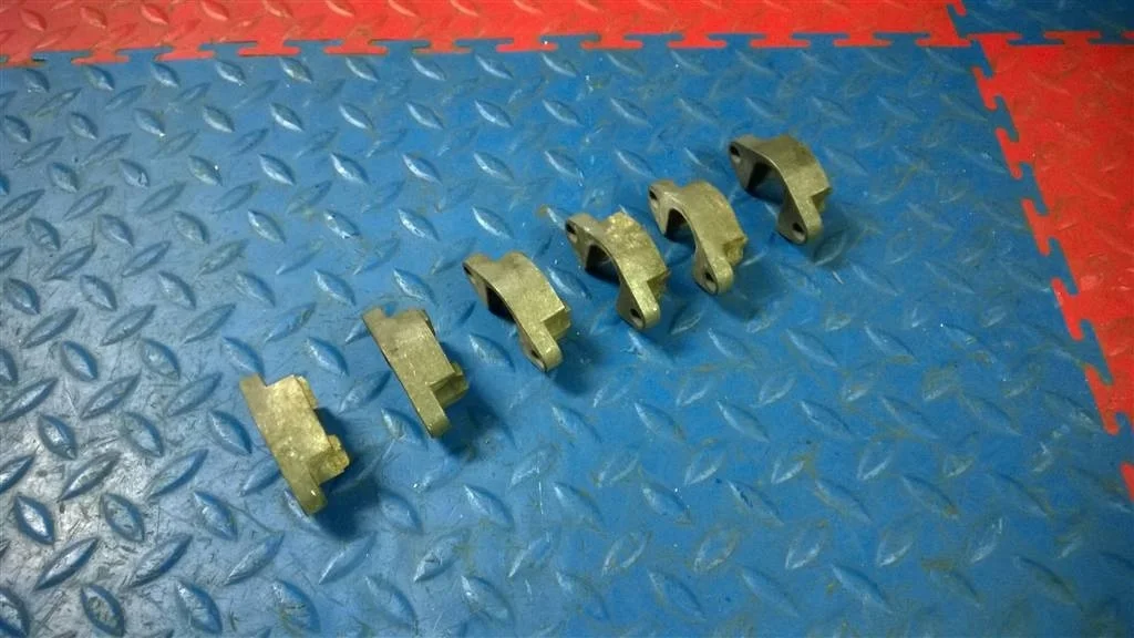 кронштейн форсунки BMW X5 E53  M57/TU 218 лс 3.0d