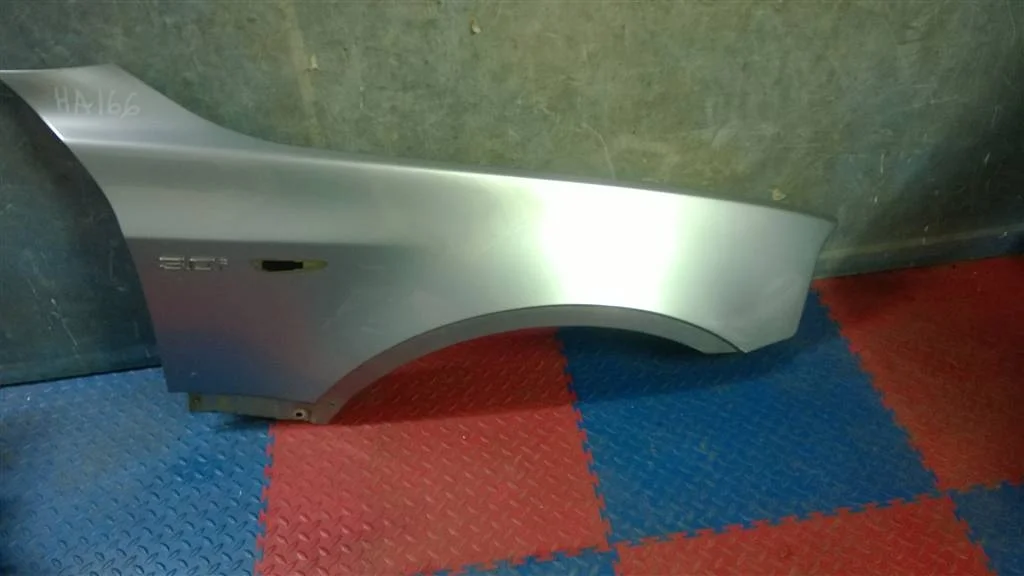 крыло BMW X3 E83  M54B30 231лс.3.0i