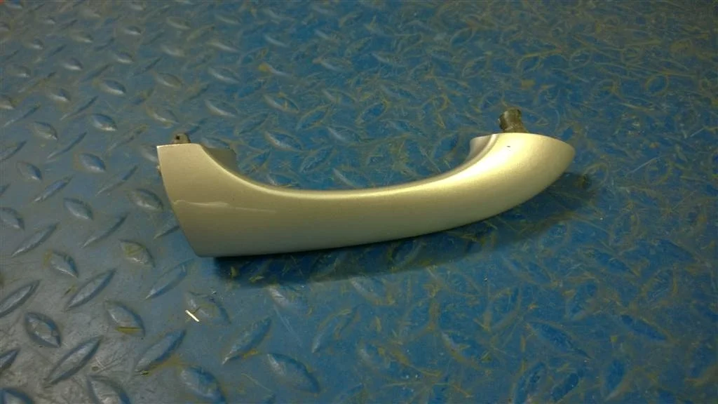 ручка двери наружная BMW X5 E53  M54B30 231 лс 3.0i