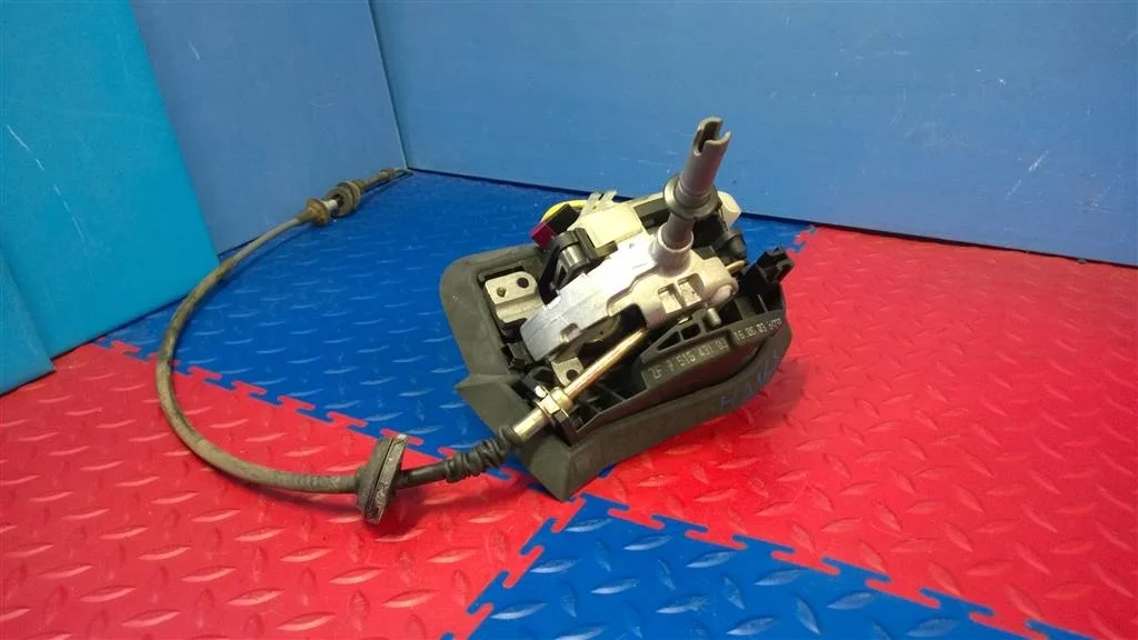 кулиса кпп BMW X5 E53 25167515431  M54B30 231 лс 3.0i 2003 TITANSILBER METALLIC (354)