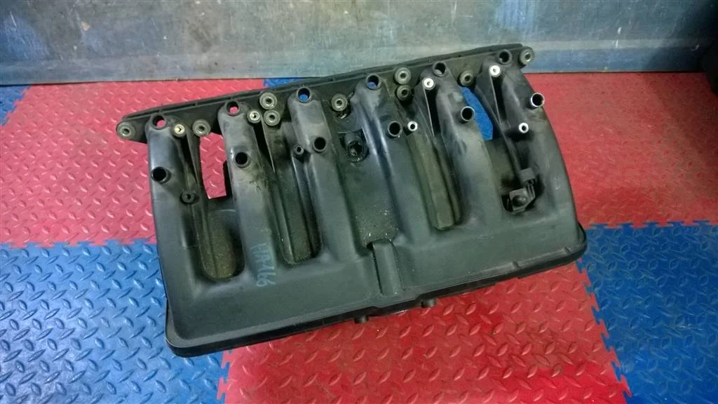 коллектор впускной BMW X3 E83  M54B30 231лс.3.0i