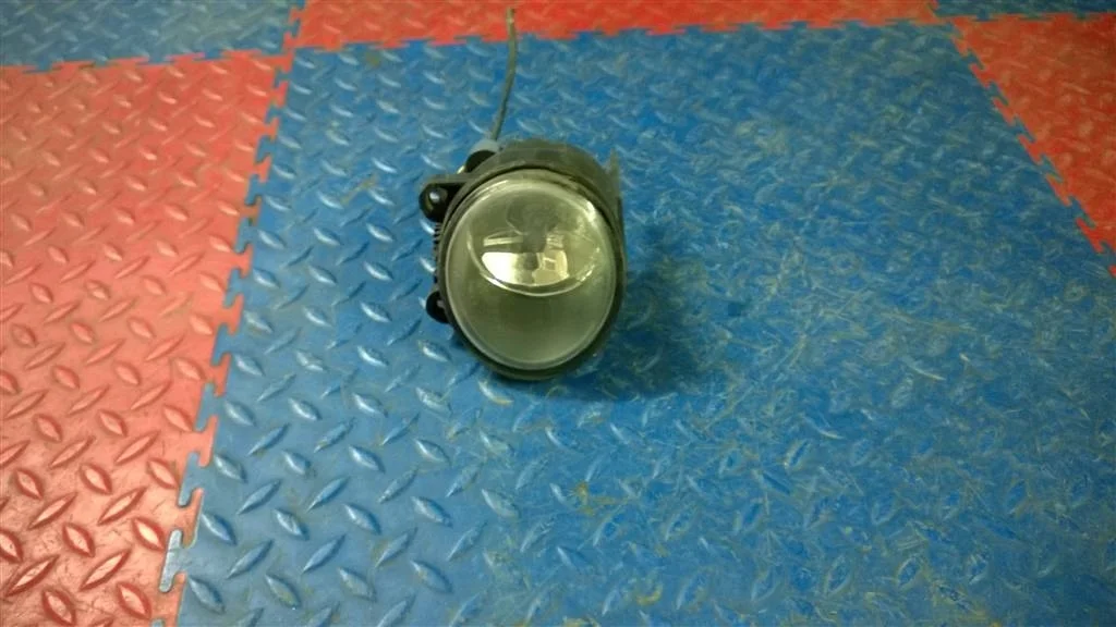 фара противотуманная BMW X5 E53  M57/TU 218лс 3.0d