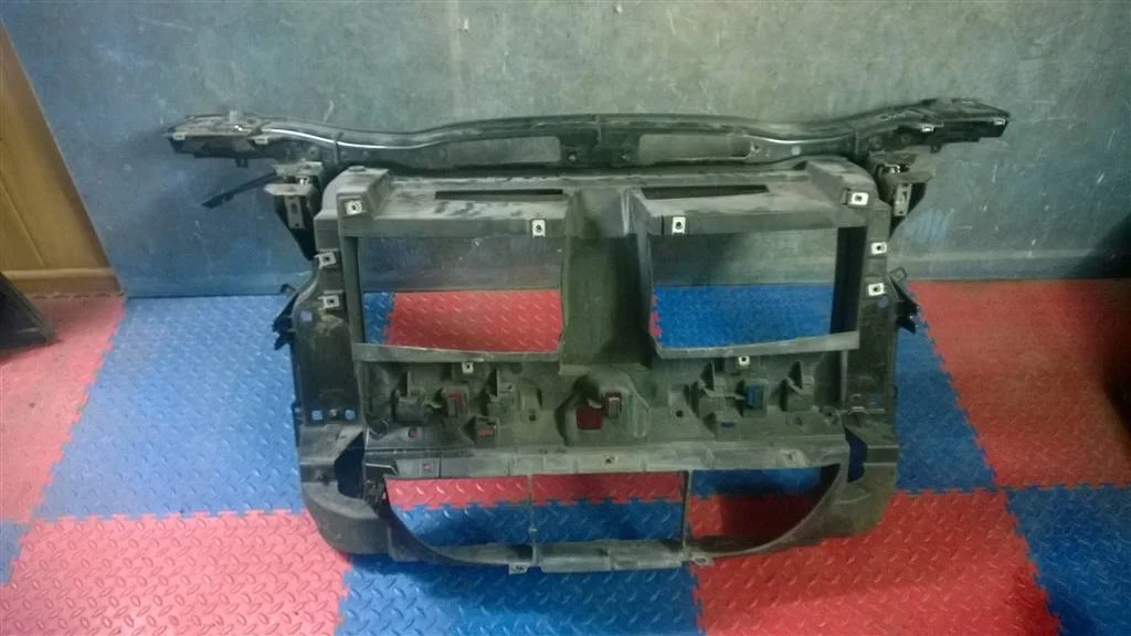 панель телевизор BMW X1 E84  N47D20C