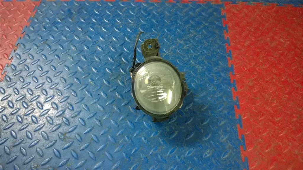 фара противотуманная BMW X1 E84  N47D20C