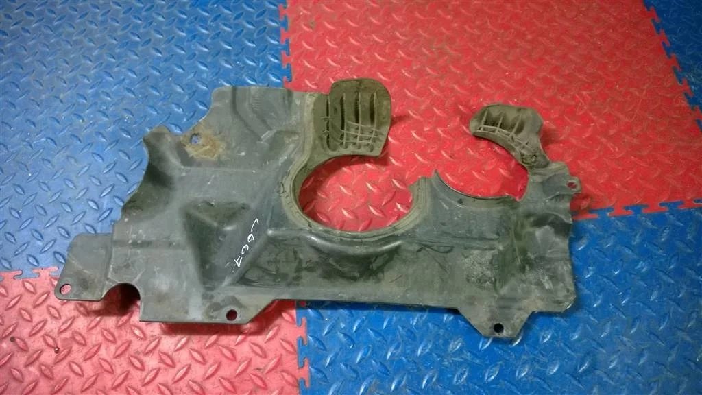 кожух рулевого механизма правый BMW X1 E84  N47D20C