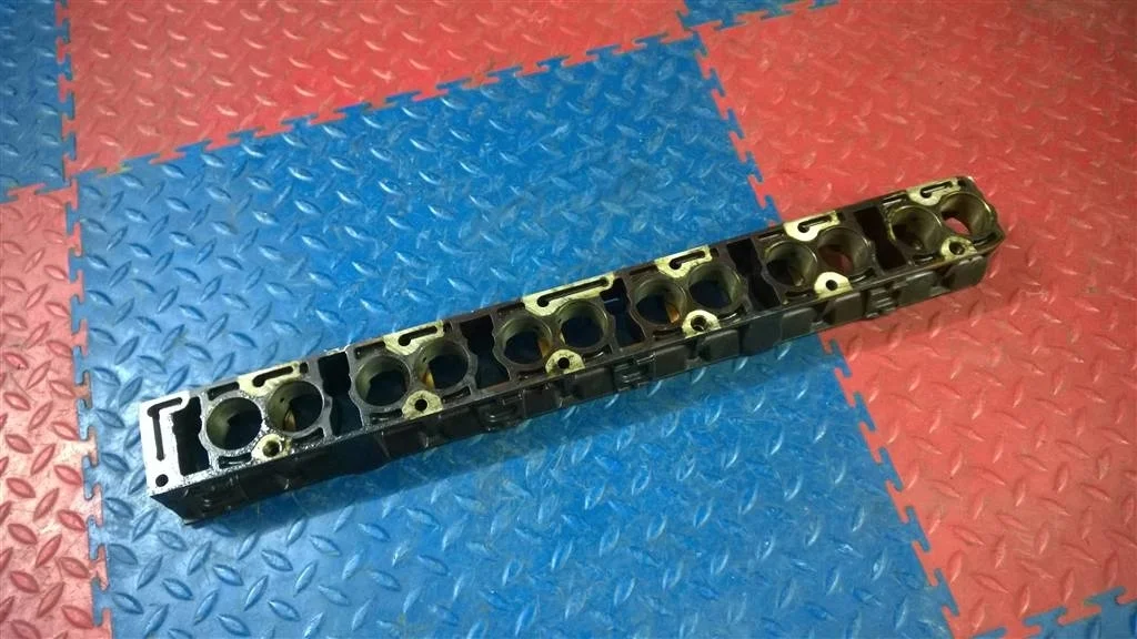 постель распредвала BMW X5 E53  M54B30 231 лс 3.0i