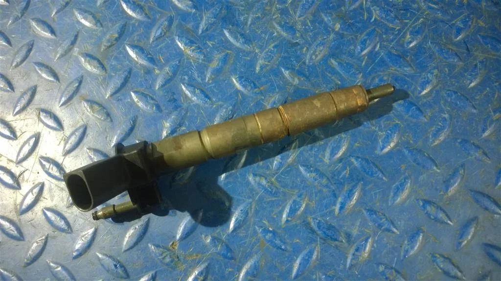 форсунка дизельная электрическая BMW X3 E83  N47D20A 177лс 2.0D