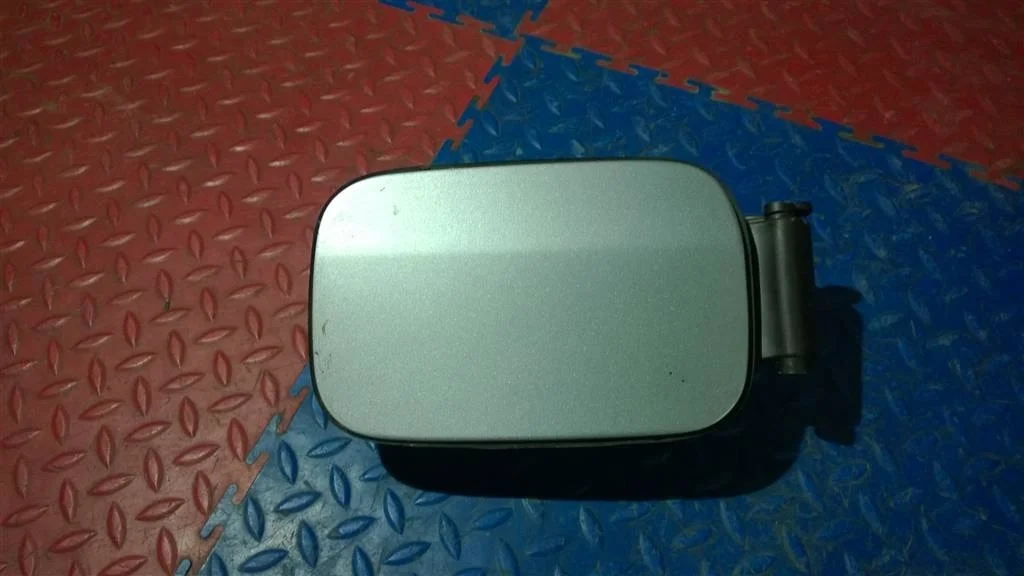 лючок бензобака BMW X3 E83  N47D20A 177лс 2.0D