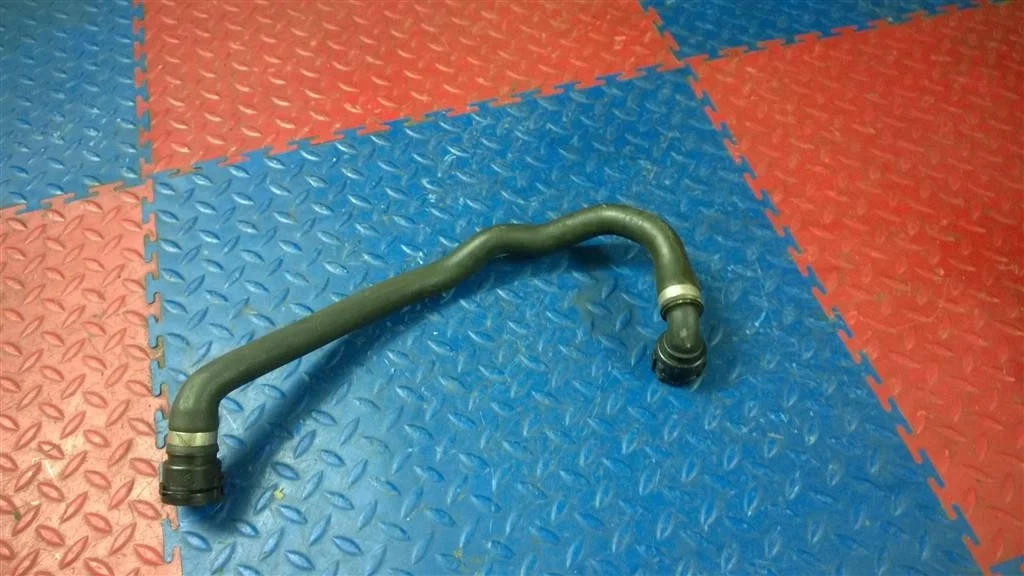 шланг системы охлаждения BMW X1 E84  N47D20C