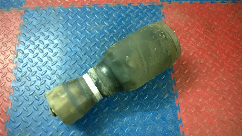 пневмобаллон BMW X5 E53  M54B30 231 лс 3.0i