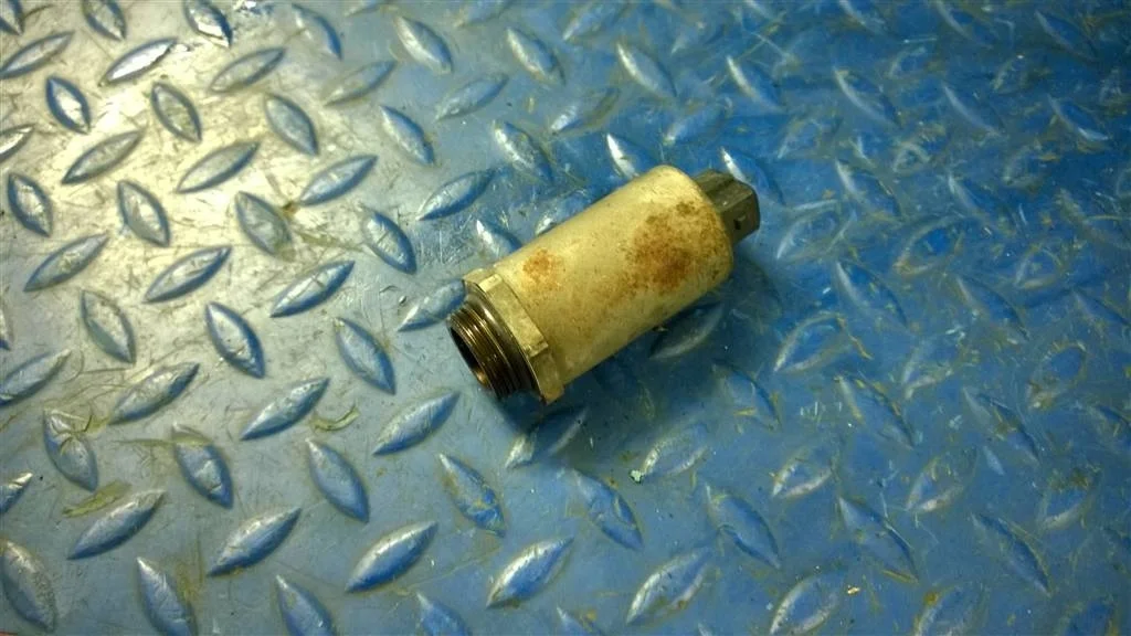 клапан электромагнитный BMW X5 E53  M54B30 231 лс 3.0i