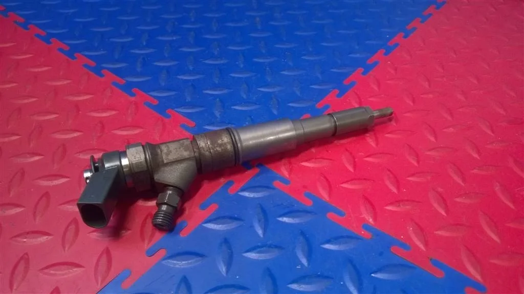 форсунка дизельная электрическая BMW X5 E53