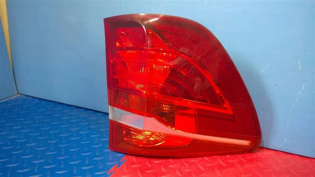 фонарь наружный BMW X3 F25  N47D20C 184 лс 2.0D