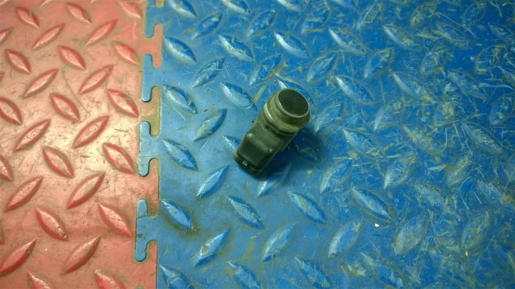 датчик парковки BMW X3 F25  N47D20C 184 лс 2.0D